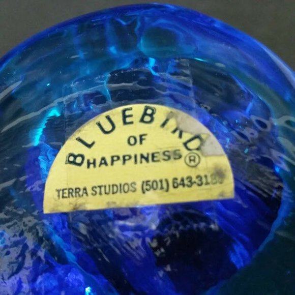 Terra Studio Blue Bird glass paper weigh - Picture 8 of 8